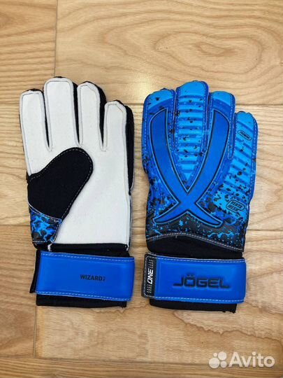 Вратарские перчатки Jogel