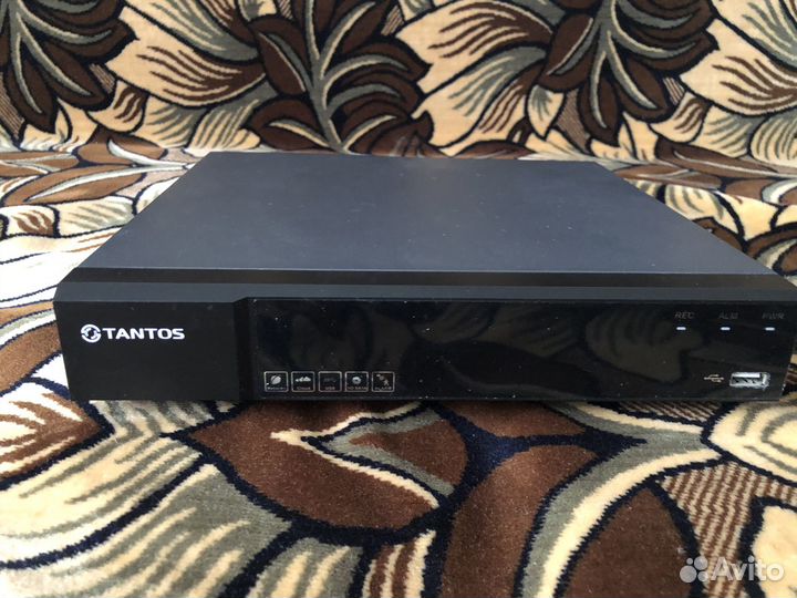 Видеорегистратор tantos TSr-UV0411 Eco