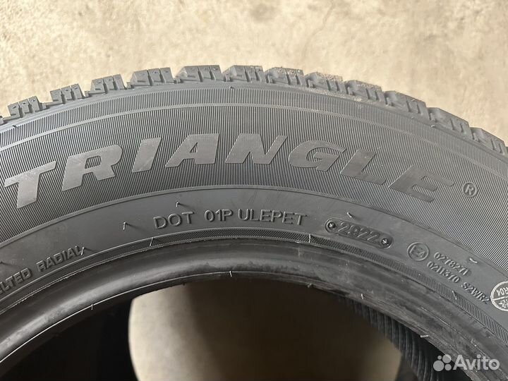 Triangle IcelynX TI501 215/65 R16 102T