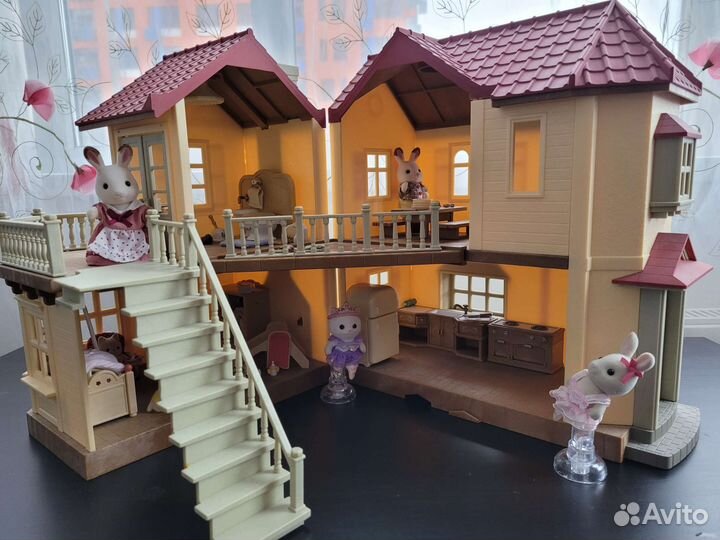 Sylvanian Families большой дом со светом
