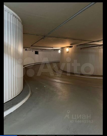 Машиноместо, 29 м²