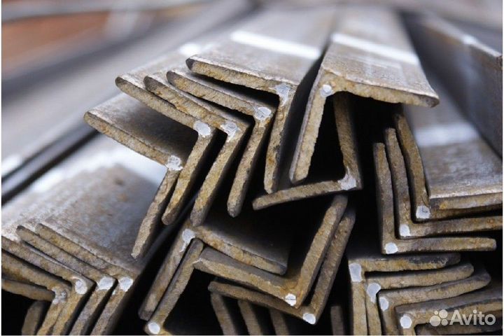 Уголок стальной