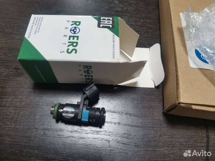 Форсунка топливная Volkswagen Polo