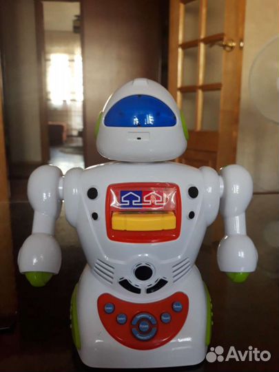 Игрушка робот