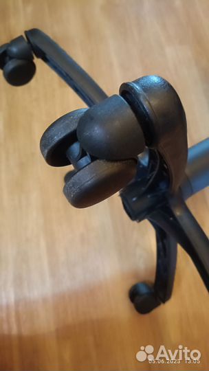 Компьютерное кресло