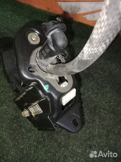 Педаль сцепления Volkswagen Polo 2005