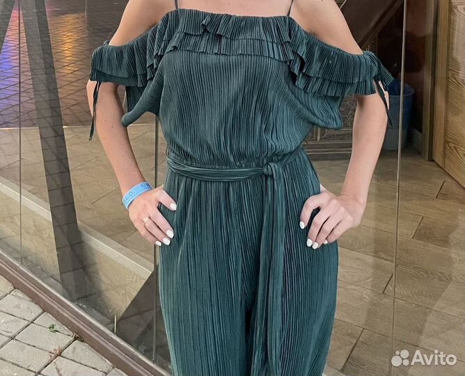 Комбинезон Zara новый, xs-s