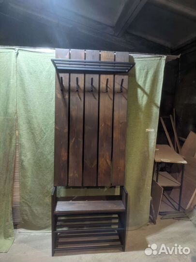 Вешалка напольная