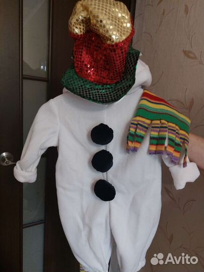 Карнавальный костюм снеговика