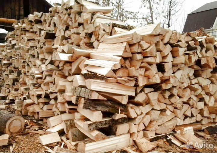Дрова рядом