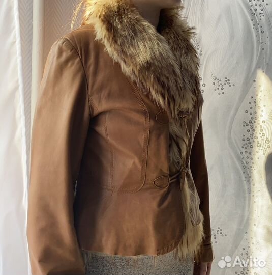Кожаная куртка с мехом