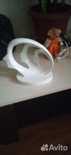 Статуэтки для интерьера