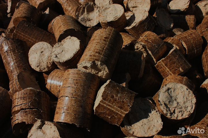 Традиционное тепло с древесиной разных сортов