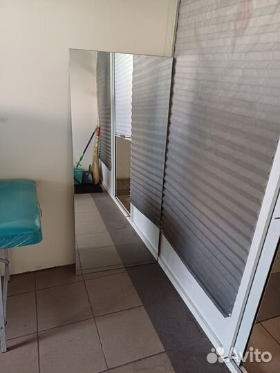 Зеркало настенное