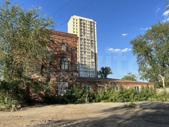 Здание, производство, торговое,1200 м²