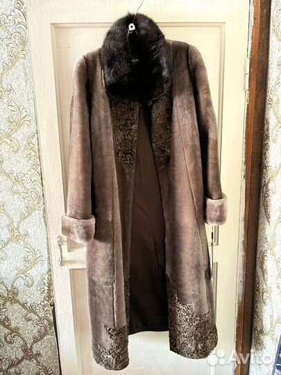 Шуба мутоновая женская