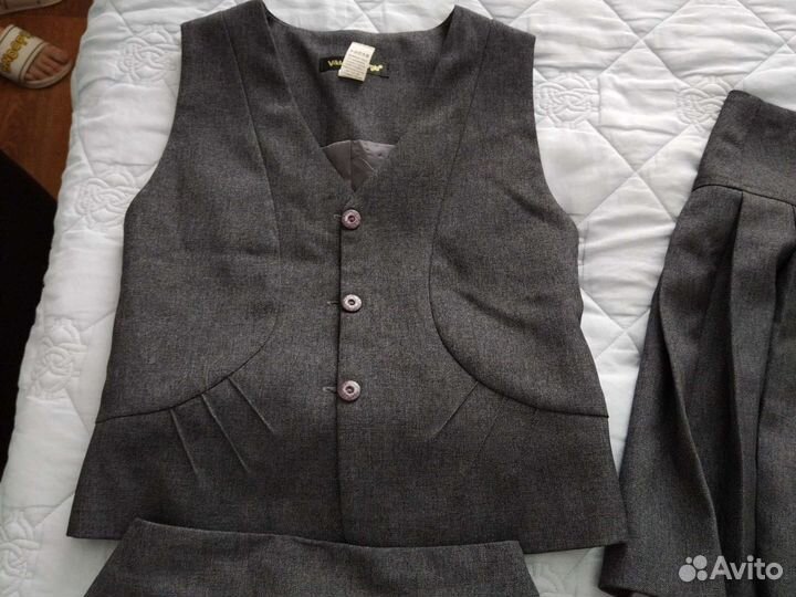 Школьная форма для девочки 36р