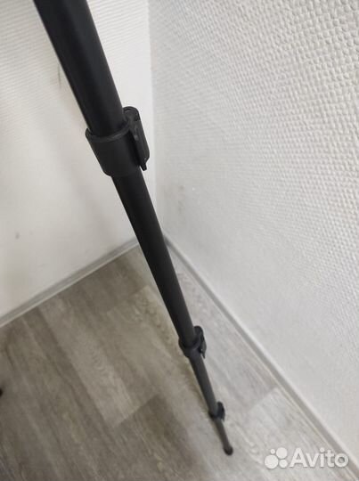 Штатив Soho Deluxe Urban Artist