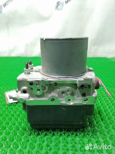 Блок ABS Toyota Crown Athlete GRS200 4GR-FSE 2008