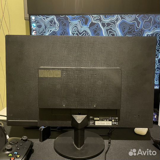Монитор AOC 21,5