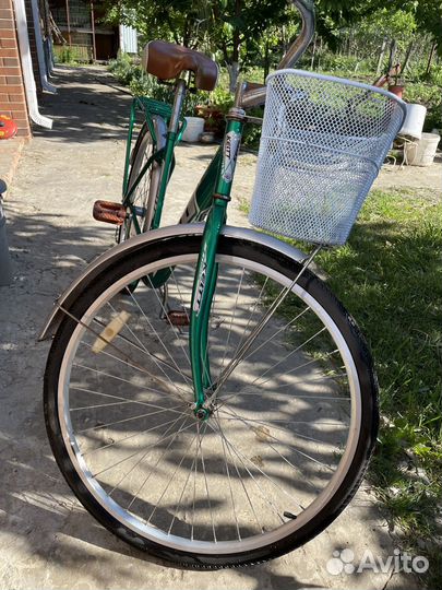 Велосипед взрослый женский с корзиной