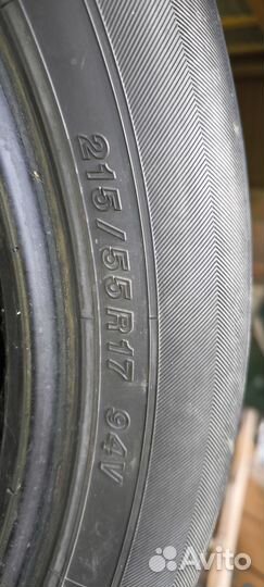 Yokohama BluEarth E70BZ 215/55 R17 94V