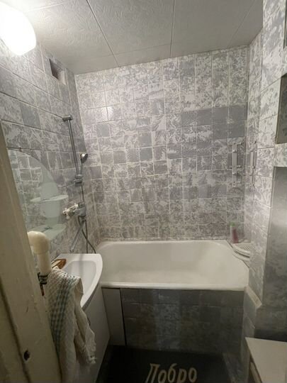 2-к. квартира, 48,3 м², 1/9 эт.