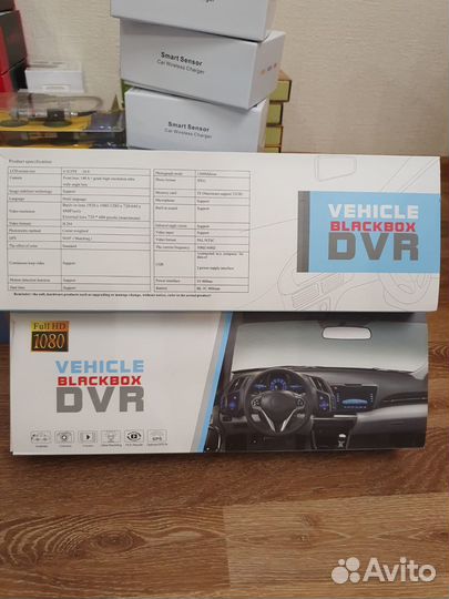 Видеорегистратор на зеркало заднего вида