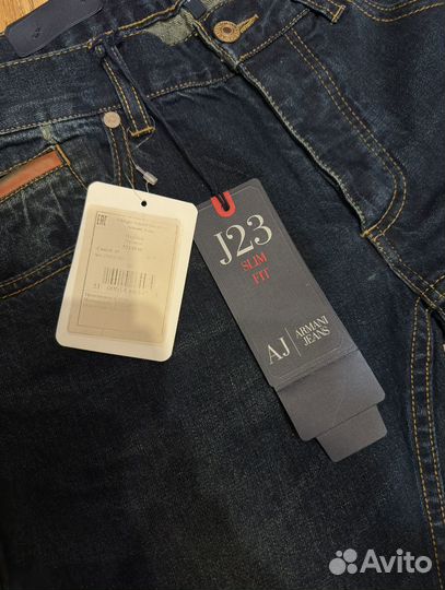 Джинсы Armani jeans