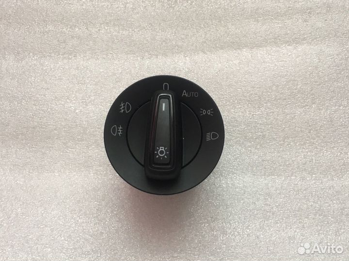 Переключатель света фар Skoda