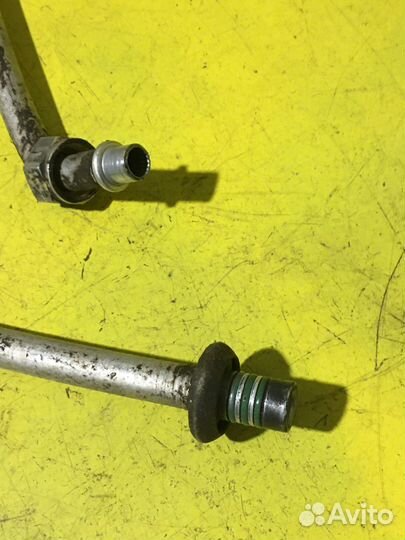 Трубка кондиционера Ford Focus 1 2,0 split port