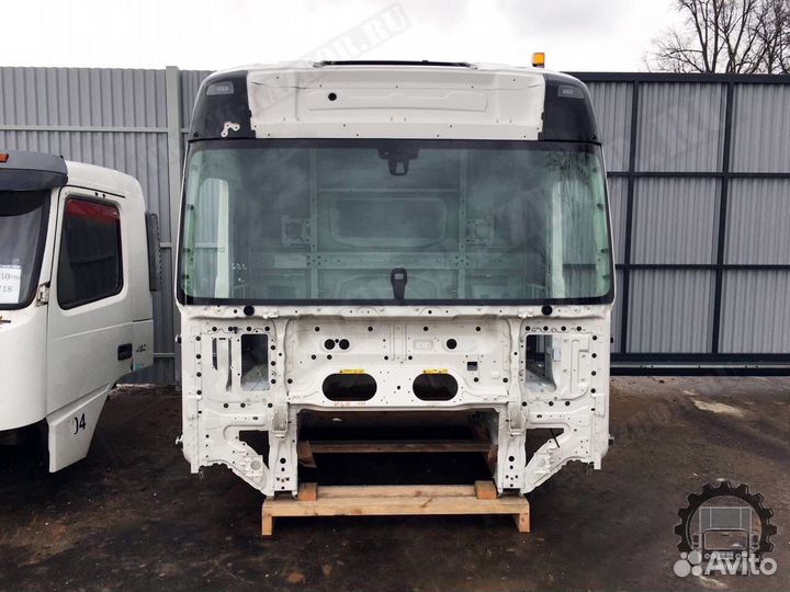 Каркас кабины Volvo FH4