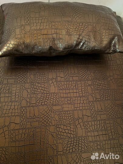 Кушетка для наращивания ресниц