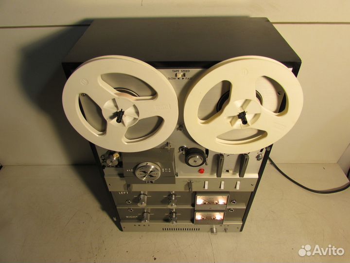Akai M-9 Катушечный магнитофон Japan 1968г