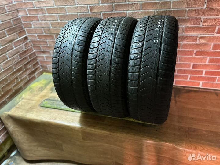 Pirelli Winter Sottozero 3 215/55 R18 99V