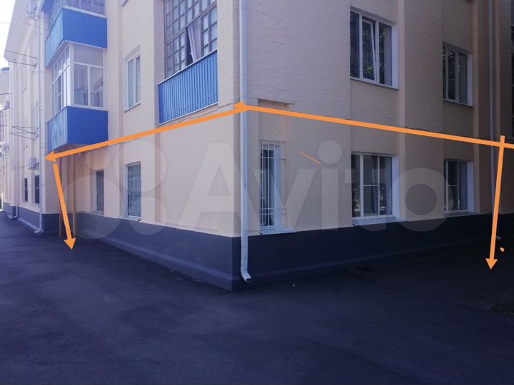 4-к. квартира, 94 м², 1/3 эт.