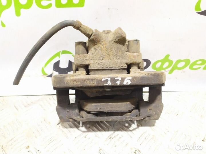 Суппорт передний правый Bmw X3 e83 2004-2010