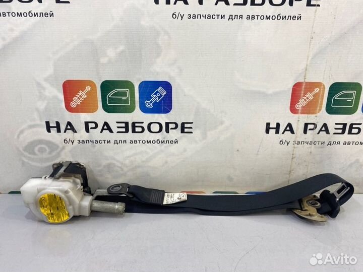 Ремень безопасности передний правый Toyota Rav4