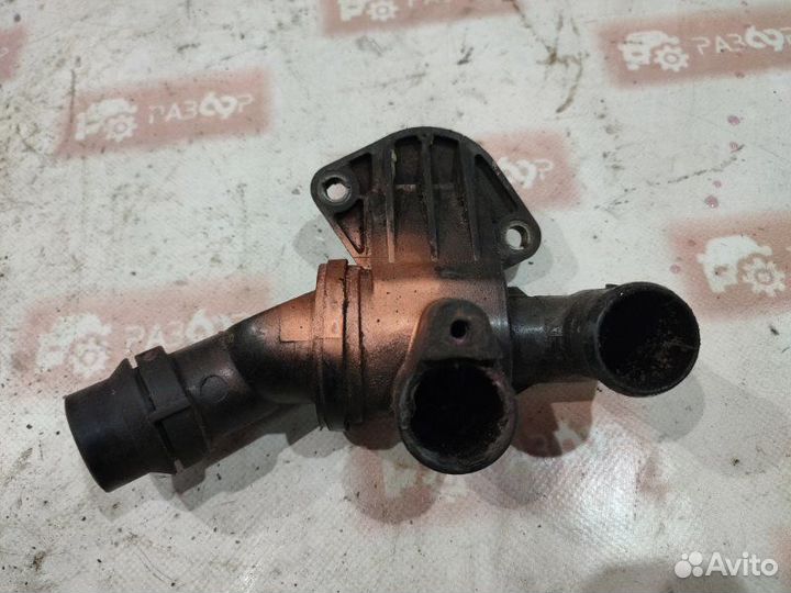 Термостат Volkswagen Passat 3C2 BPY 2006