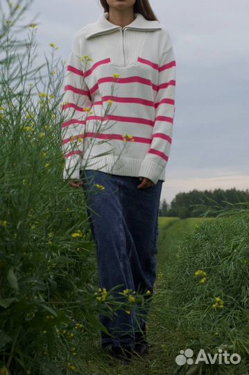 Вязаный свитер