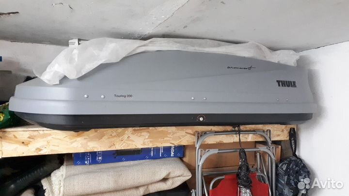 Автобокс на крышу Thule Touring 200
