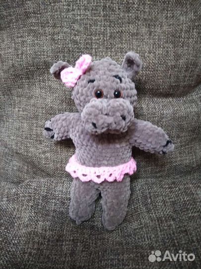 Вязаные игрушки ручной работы