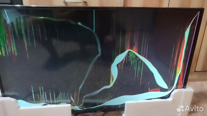 Телевизор SMART tv