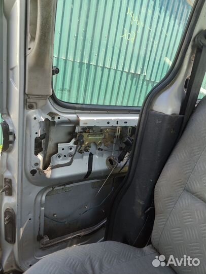 Дверь задняя правая Citroen Berlingo