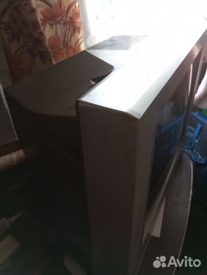 Телевизор Elenberg