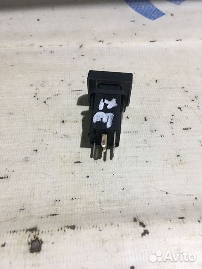 Кнопка туманки LADA kalina 2 1.6 ат универсал