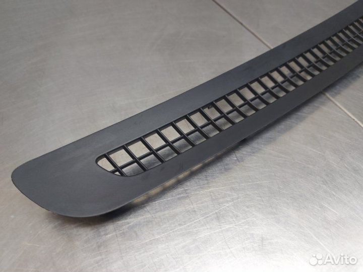 Дефлектор обдува Jeep Grand Cherokee WK2