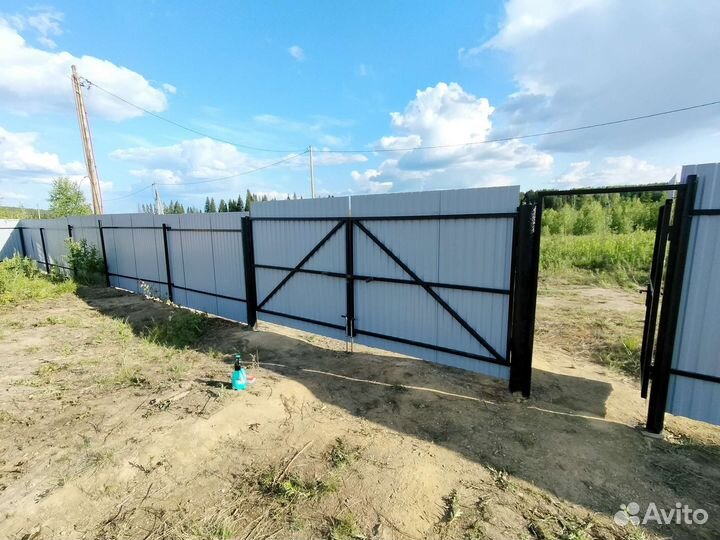 Монтаж забора, бурение лунок