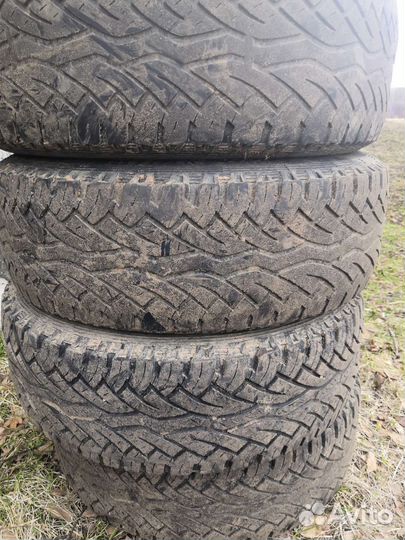 Continental ContiCrossContact AT 215/65 R16