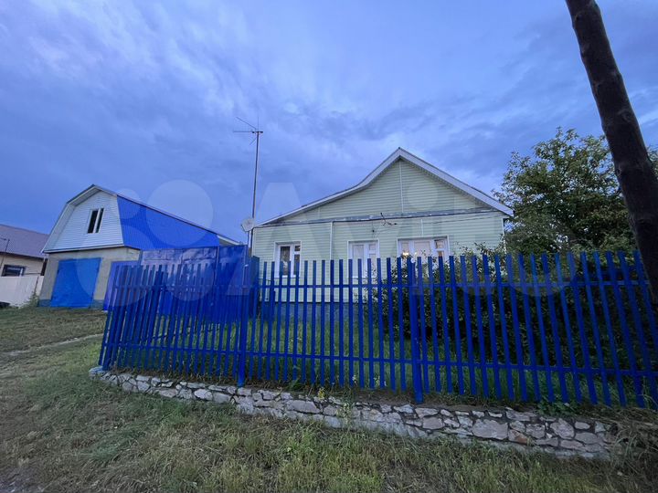 Дом 100 м² на участке 13 сот.